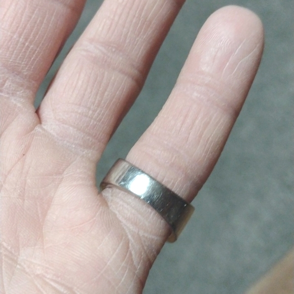 VINTAGE RSC RHODIUM PLATED CZ RELIGIOUS CROSS THICK BANDED SIZE 6 RING - Picture 5 of 9